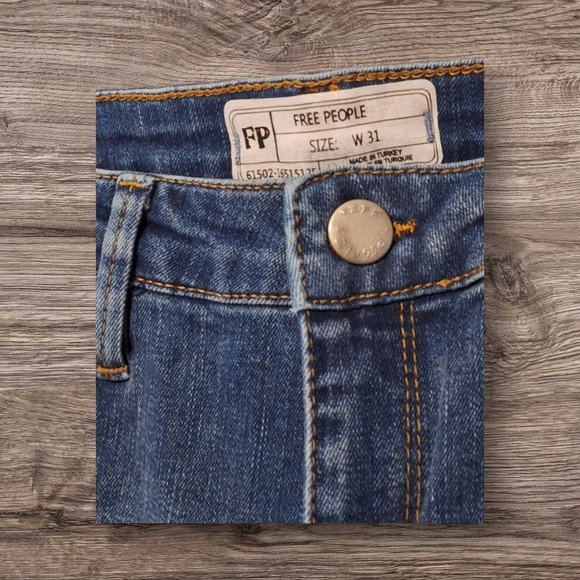 Women's Free People Blue Jeans Denim Size 31 - Picture 5 of 8